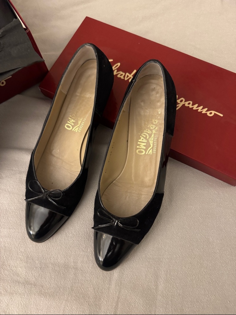 Salvatore Ferragamo Curiosa Black Suede and Patent Leather Bow Pumps